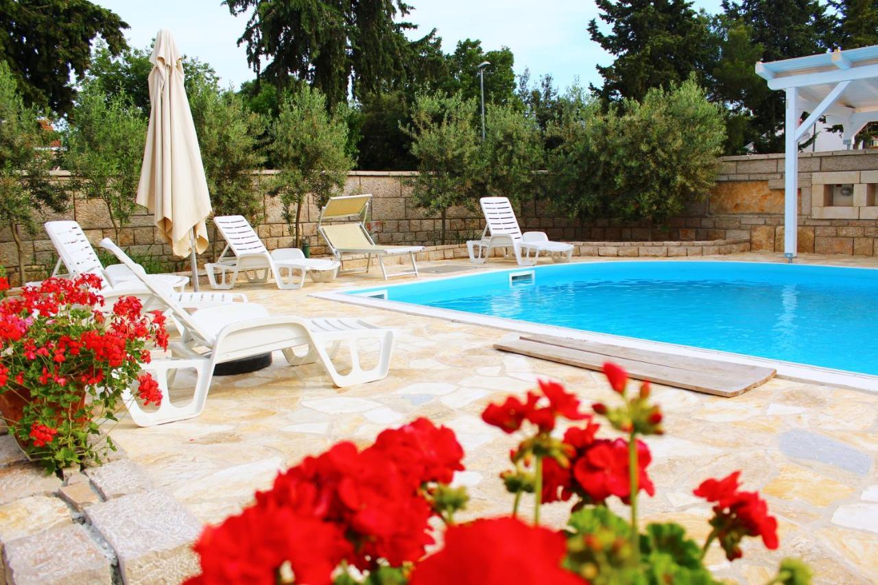 Villa Daria Pakoštane Buitenkant foto